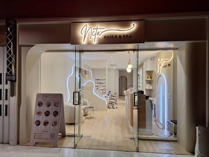 Nanette nails & spa 